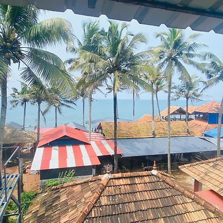 Paradise Inn Beach Resort Varkala Exterior photo